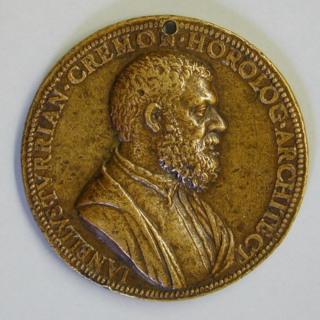 Anverso de la medalla de Juanelo Turriano o Juliano de la Torre del Museo Lázaro Galdiano