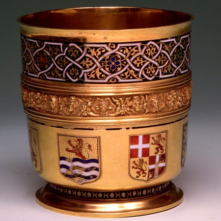 Vaso. Flandes, 1596-1599. Oro y esmalte